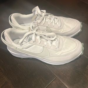 Nike waffle size 8.5 never worn